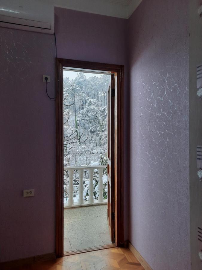 Hotel Good Luck Kutaisi Exterior photo