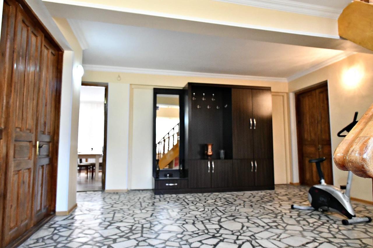 Hotel Good Luck Kutaisi Exterior photo