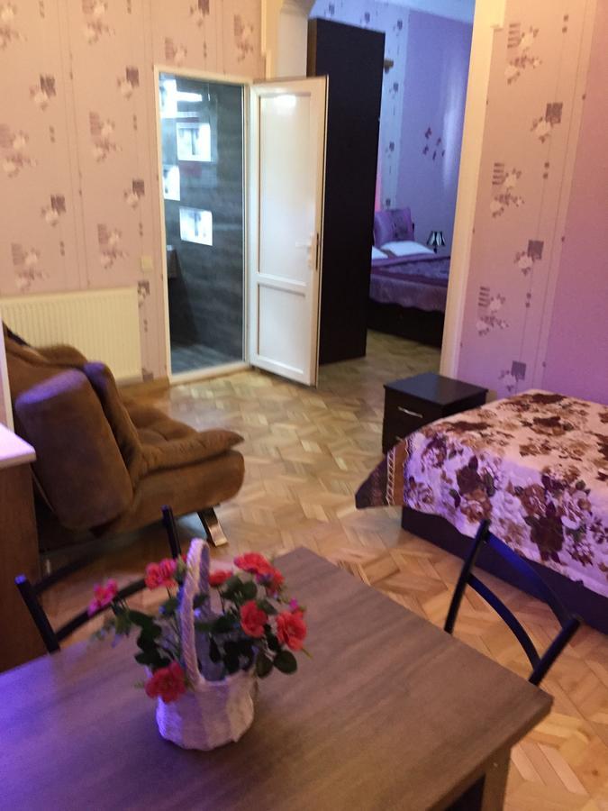 Hotel Good Luck Kutaisi Exterior photo