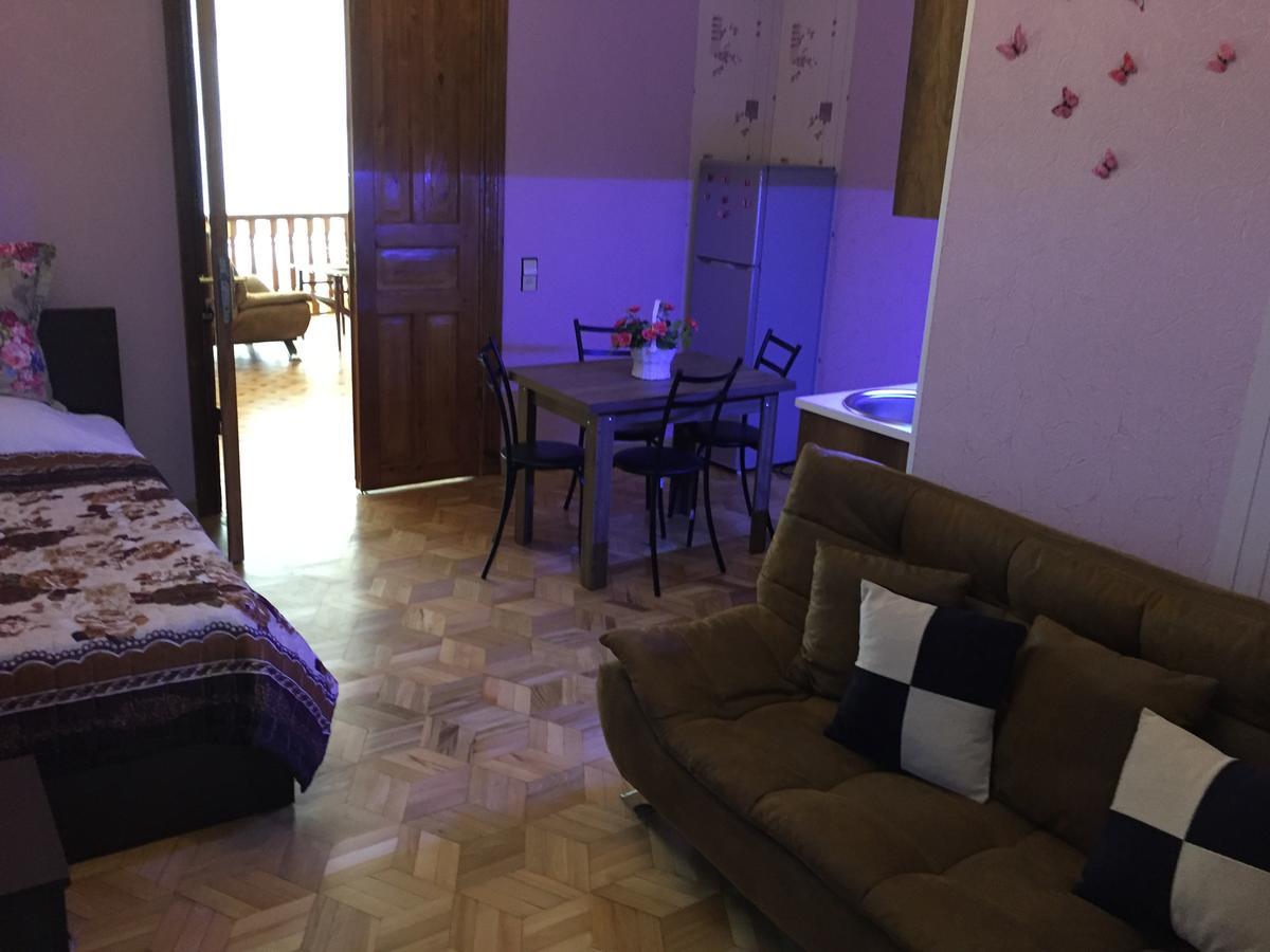 Hotel Good Luck Kutaisi Exterior photo